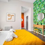 Stylish Apartment Near City Centre - Secure Parking 1Sh