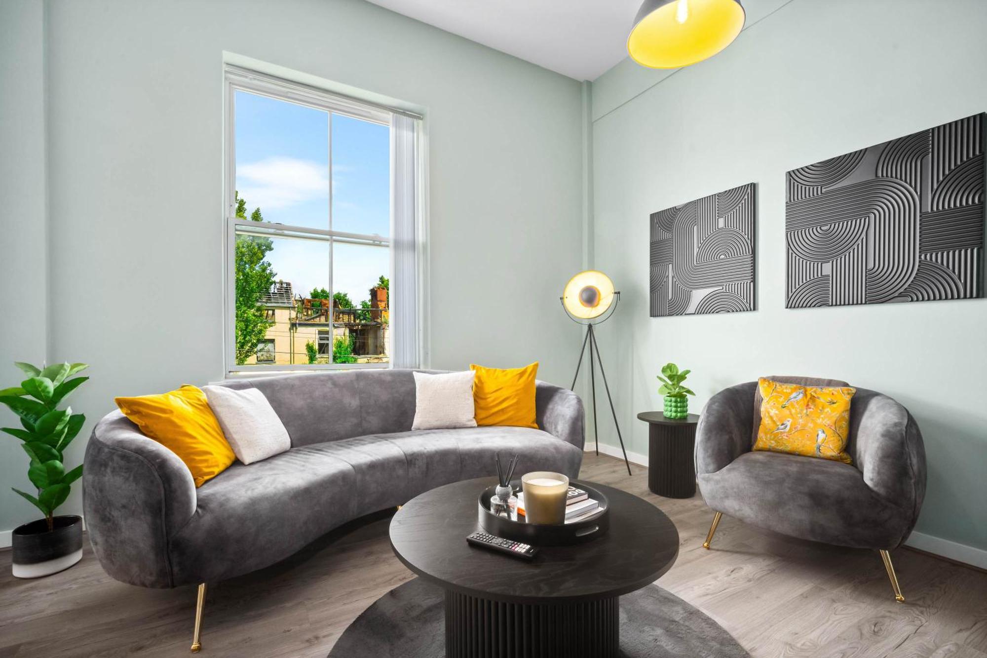 Stylish Near Centre - Secure Parking 1sh Apartment