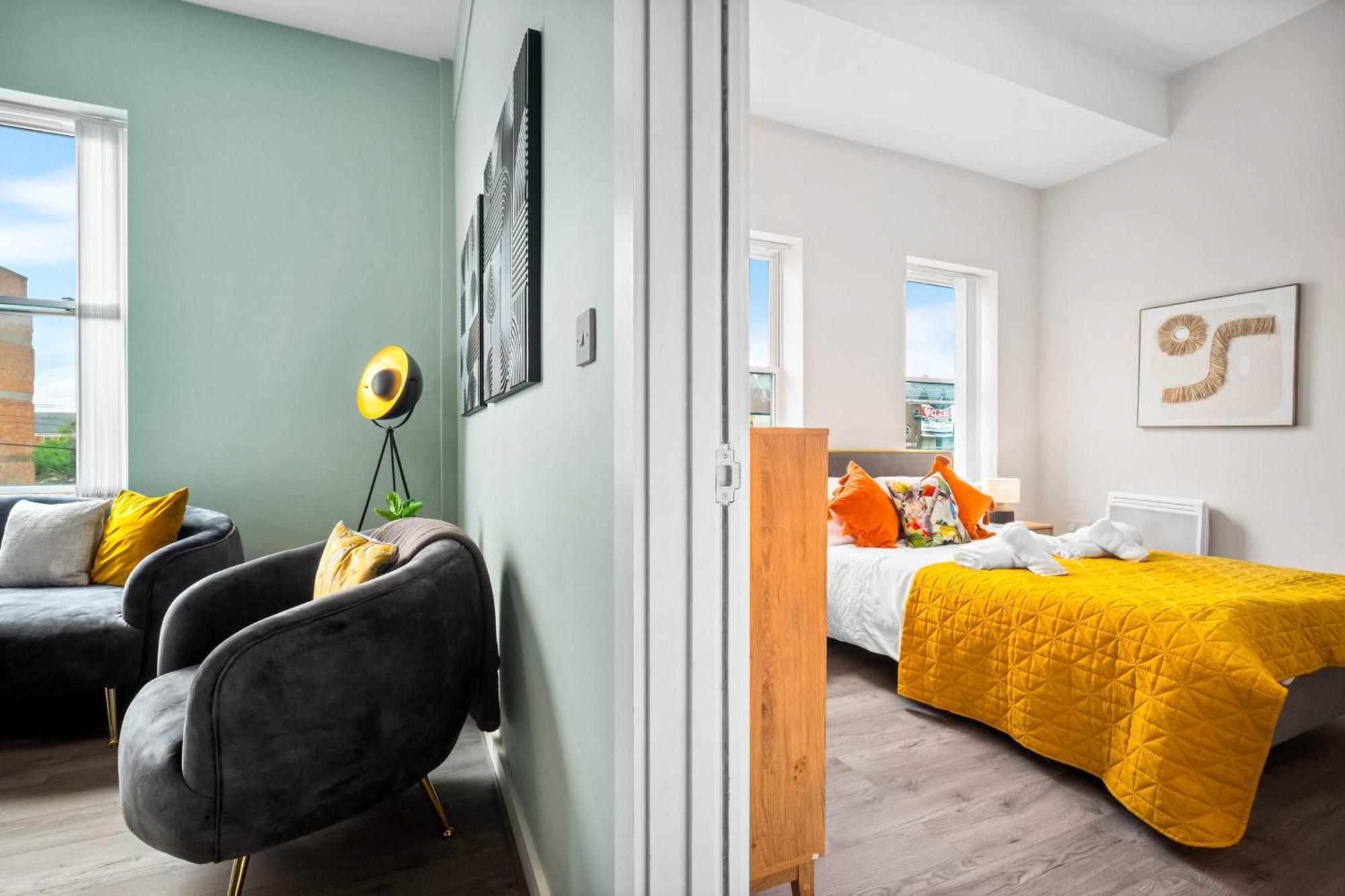 Apartment Stylish Near Centre - Secure Parking 1sh